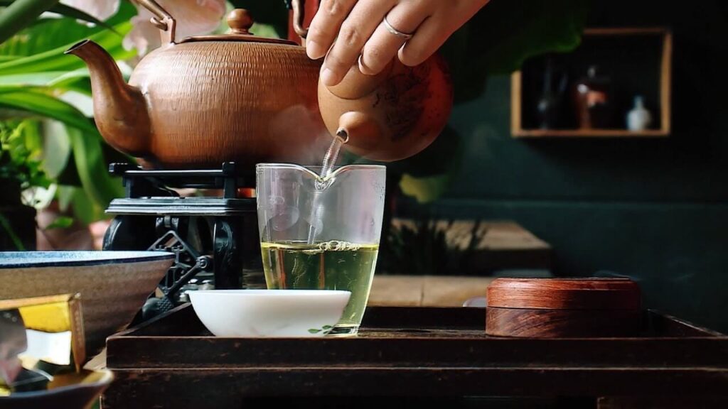 Cách pha chè Đinh Thái Nguyên - chuẩn bị nguyên liệu & dụng cụ