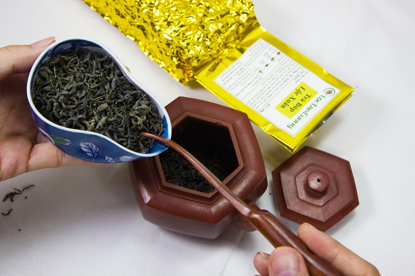cách pha chè móc câu Tân Cương - định lượng trà & nước hợp lí