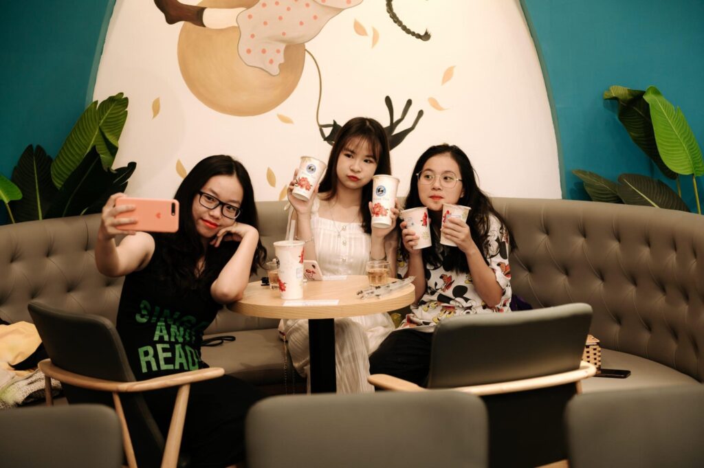 Trà Tân Cương với thế hệ gen Z - chia sẻ MXH