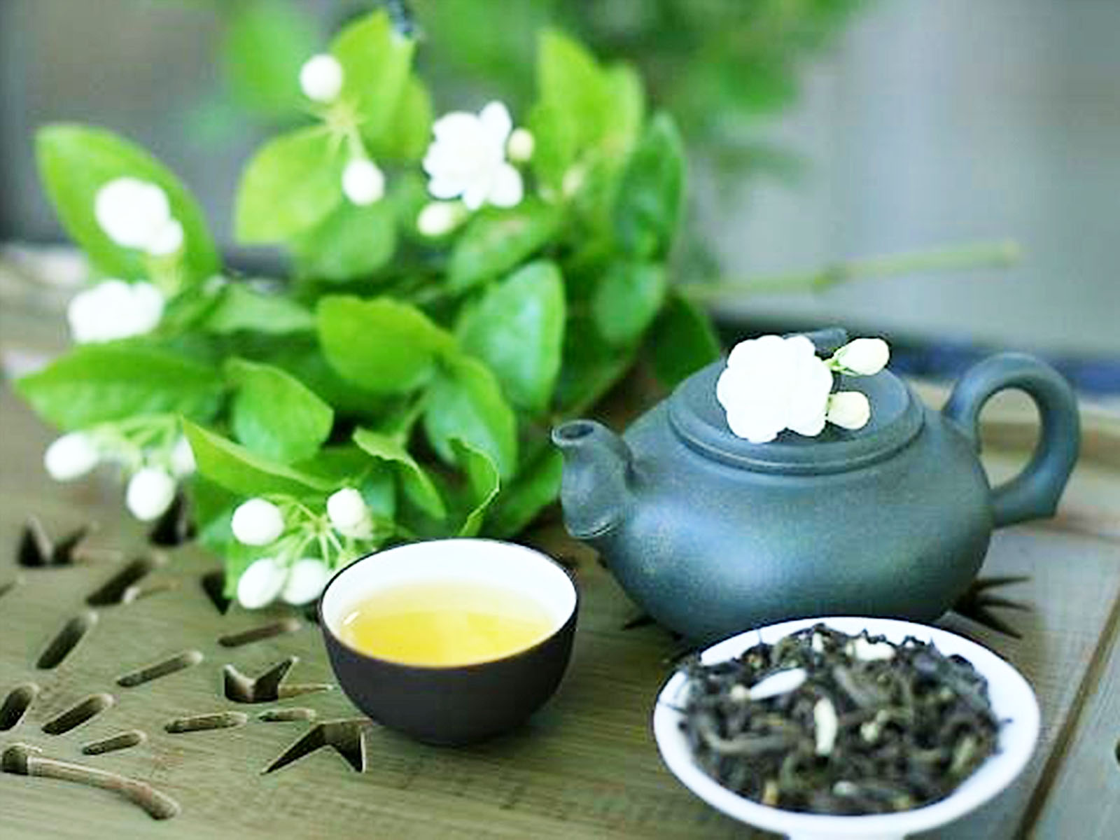 Uống chè Tân Cương lúc nào là tốt nhất